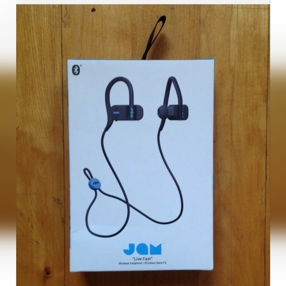 JAM Headphones Black Live Fast Wireless In Ear New - Picture 8 of 8